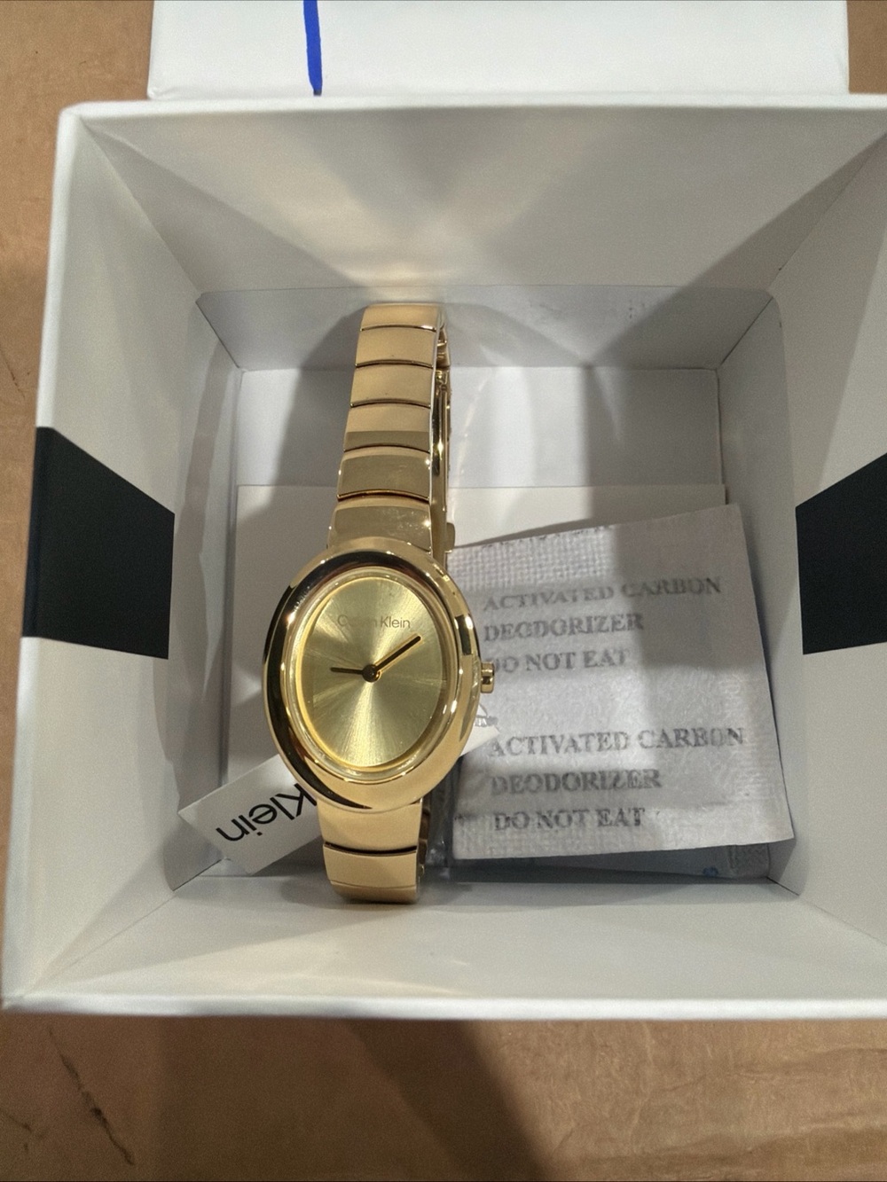 Calvin Klein Women’s Twisted Bezel Quartz Watch NWT BOX DAMAGED